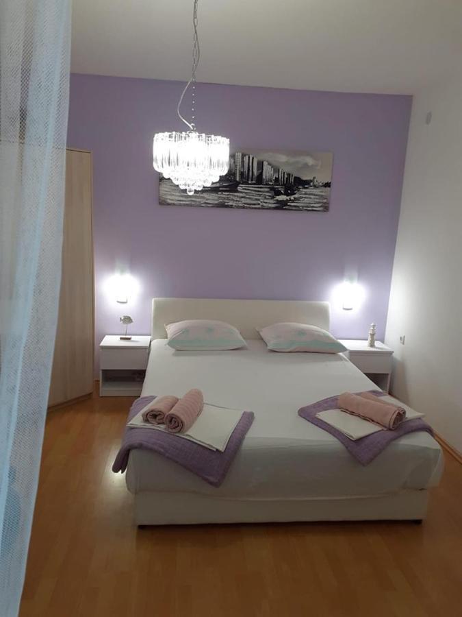 Apartments Ukic Rogoznica  Extérieur photo